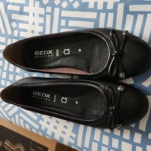 Geox Respira Flats Size 39 Black